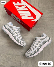 Load image into Gallery viewer, Shoes