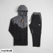 Load image into Gallery viewer, Tracksuit