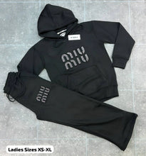Load image into Gallery viewer, Tracksuit women