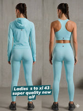 Load image into Gallery viewer, Tracksuit women