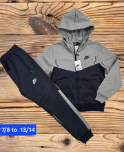 Load image into Gallery viewer, Tracksuit