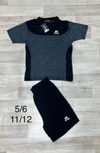 Load image into Gallery viewer, Tshirt