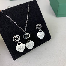 Load image into Gallery viewer, Necklace