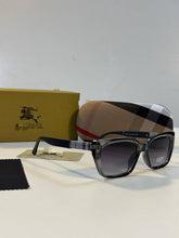 Load image into Gallery viewer, Sunglass