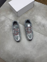 Load image into Gallery viewer, Shoes