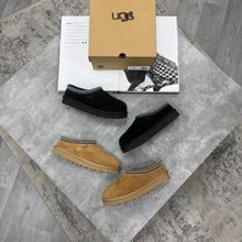 Load image into Gallery viewer, Slipper