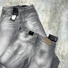 Load image into Gallery viewer, Jeans