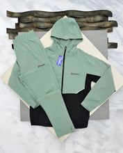 Load image into Gallery viewer, Tracksuit men