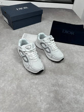 Load image into Gallery viewer, Shoes men