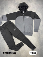 Load image into Gallery viewer, Tracksuit