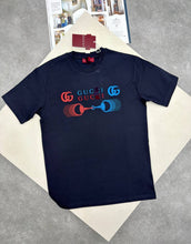 Load image into Gallery viewer, Tshirt