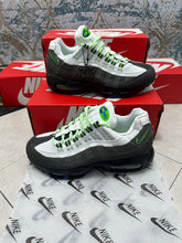 Load image into Gallery viewer, Shoes