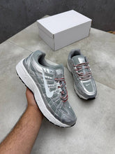 Load image into Gallery viewer, Shoes