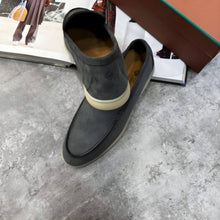 Load image into Gallery viewer, Shoes men
