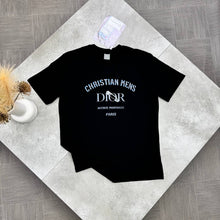 Load image into Gallery viewer, T-shirt