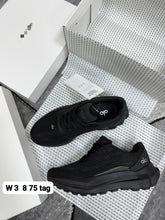 Load image into Gallery viewer, Shoes