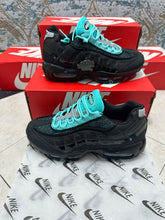 Load image into Gallery viewer, Shoes