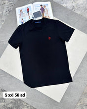 Load image into Gallery viewer, Tshirt