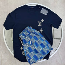 Load image into Gallery viewer, Tshirt