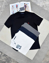 Load image into Gallery viewer, Tshirt