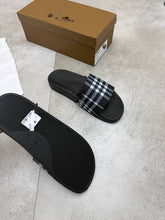 Load image into Gallery viewer, Slipper