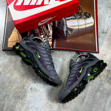 Load image into Gallery viewer, Shoes