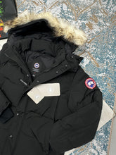 Load image into Gallery viewer, Jacket