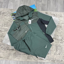 Load image into Gallery viewer, Tshirt