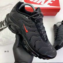 Load image into Gallery viewer, Shoes men