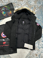 Load image into Gallery viewer, Jacket