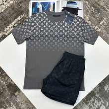 Load image into Gallery viewer, Tshirt