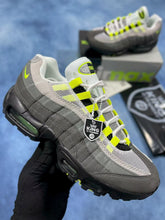 Load image into Gallery viewer, Shoes men