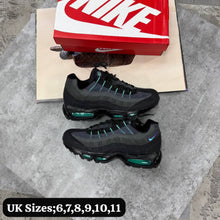 Load image into Gallery viewer, Shoes
