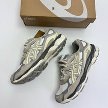 Load image into Gallery viewer, Shoes