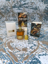 Load image into Gallery viewer, Perfume