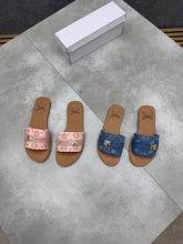 Load image into Gallery viewer, Slipper