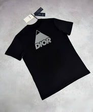 Load image into Gallery viewer, Tshirt