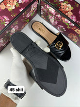 Load image into Gallery viewer, Slipper