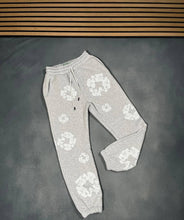 Load image into Gallery viewer, Tracksuit