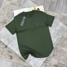 Load image into Gallery viewer, T-shirt