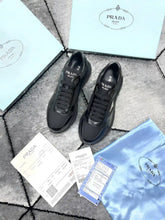 Load image into Gallery viewer, Shoes men
