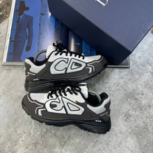 Load image into Gallery viewer, Shoes men