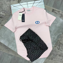 Load image into Gallery viewer, T-shirt