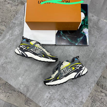 Load image into Gallery viewer, Shoes