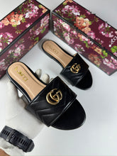 Load image into Gallery viewer, Slipper