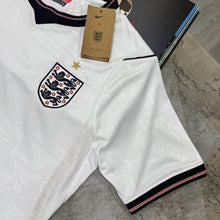 Load image into Gallery viewer, Tshirt