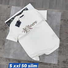 Load image into Gallery viewer, T-shirt