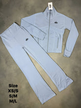 Load image into Gallery viewer, Tracksuit women