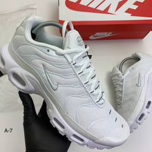 Load image into Gallery viewer, Shoes men