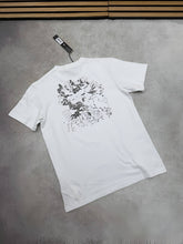 Load image into Gallery viewer, T-shirt